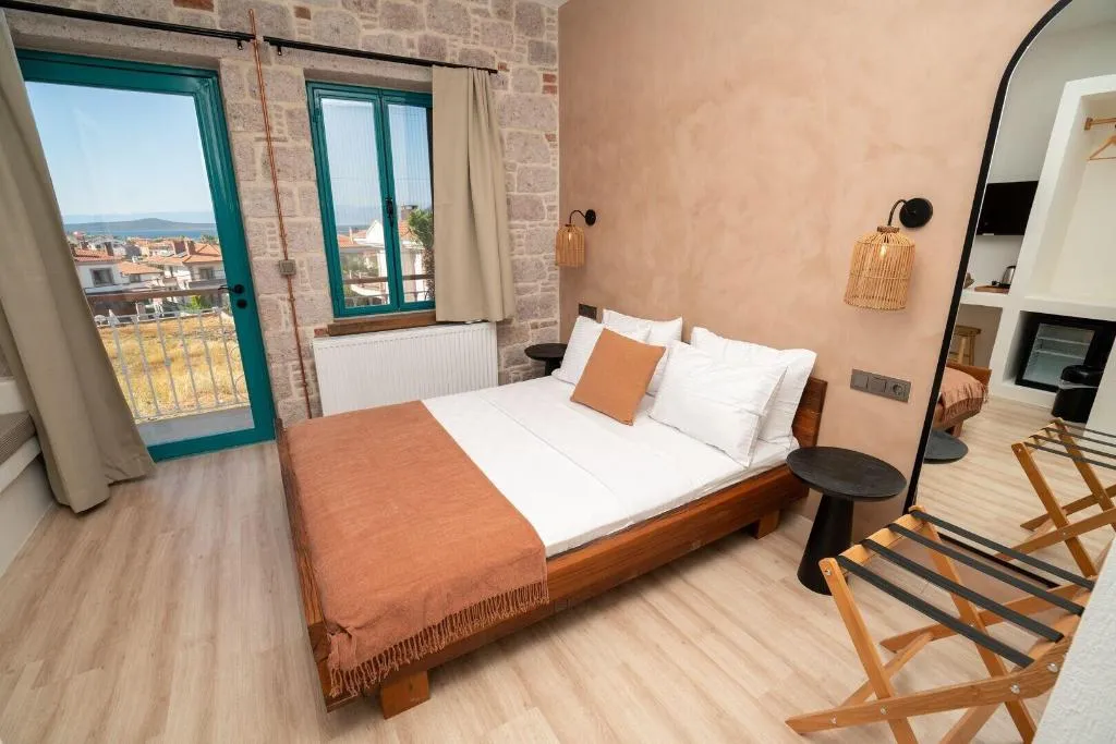 Room, Ajlan oia, Izmir