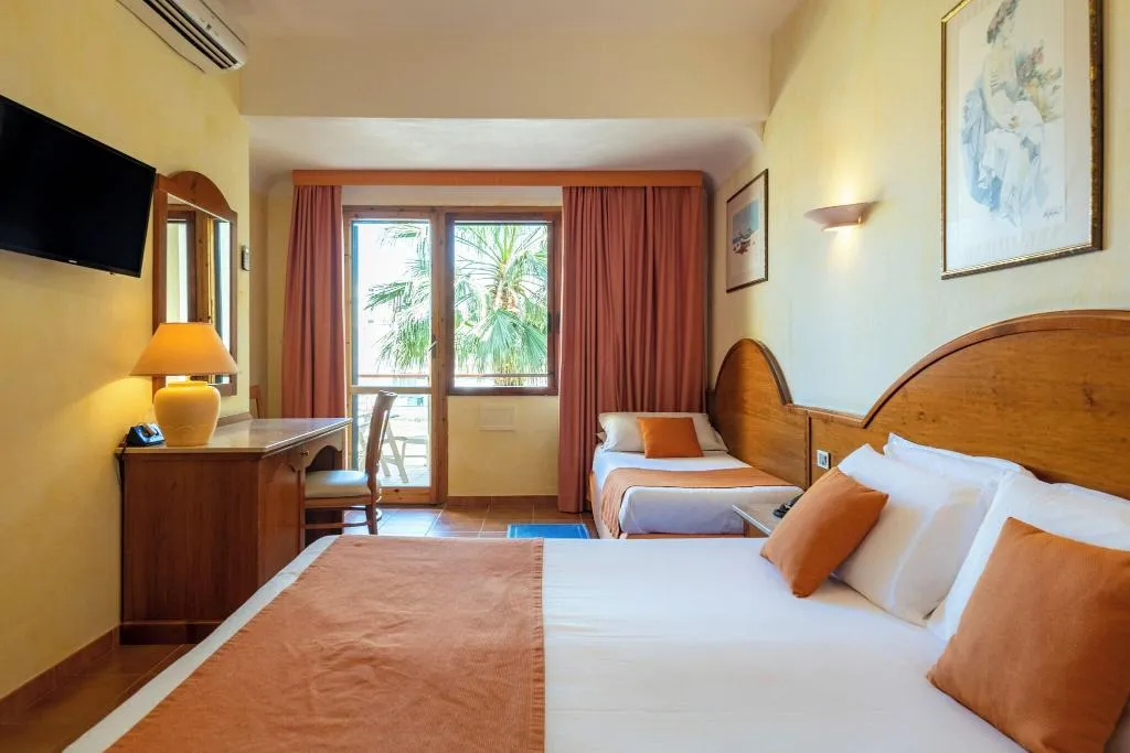 TRIPLE STANDARD Room, Florida Hotel, Alghero
