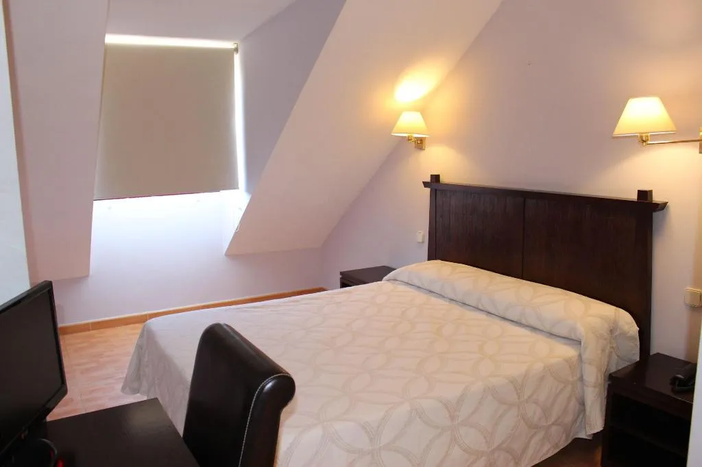 Room, Apartahotel Villa De Parla, Madrid