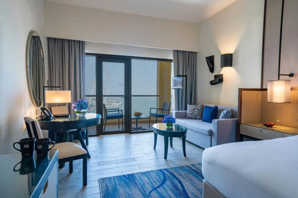 TWIN SEA FRONT Room, Amwaj Rotana-Jumeirah Beach, Dubai