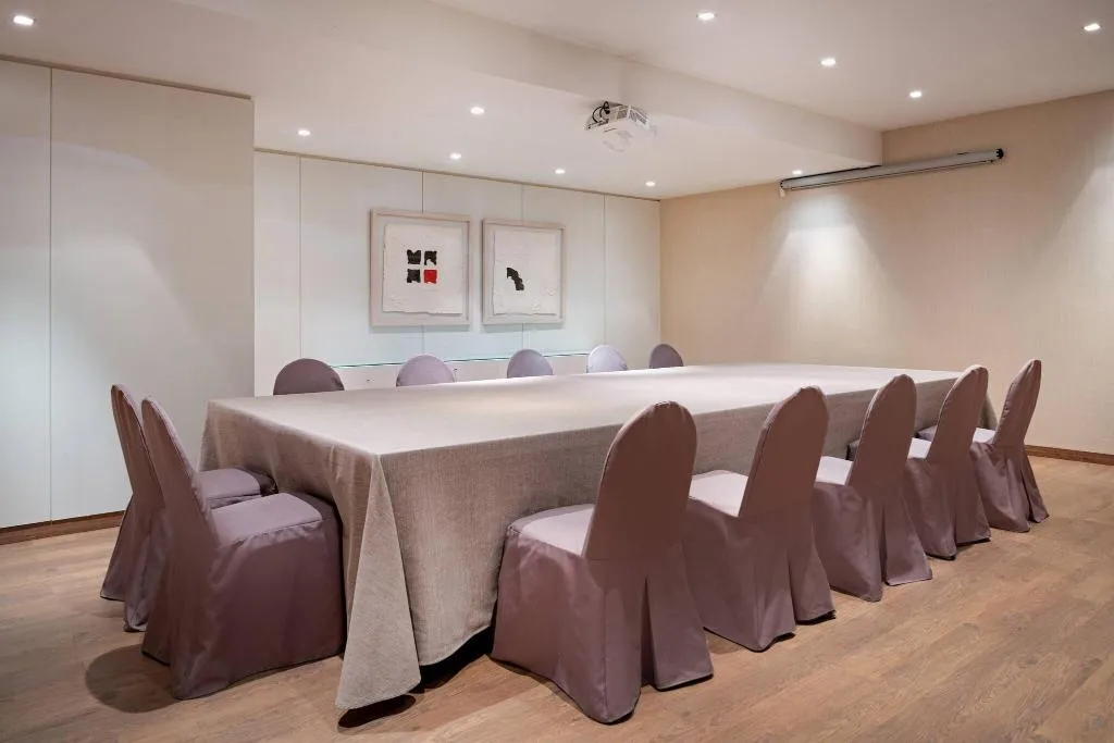 Conferences, AC Hotel Palacio del Retiro Autograph Collection, Madrid
