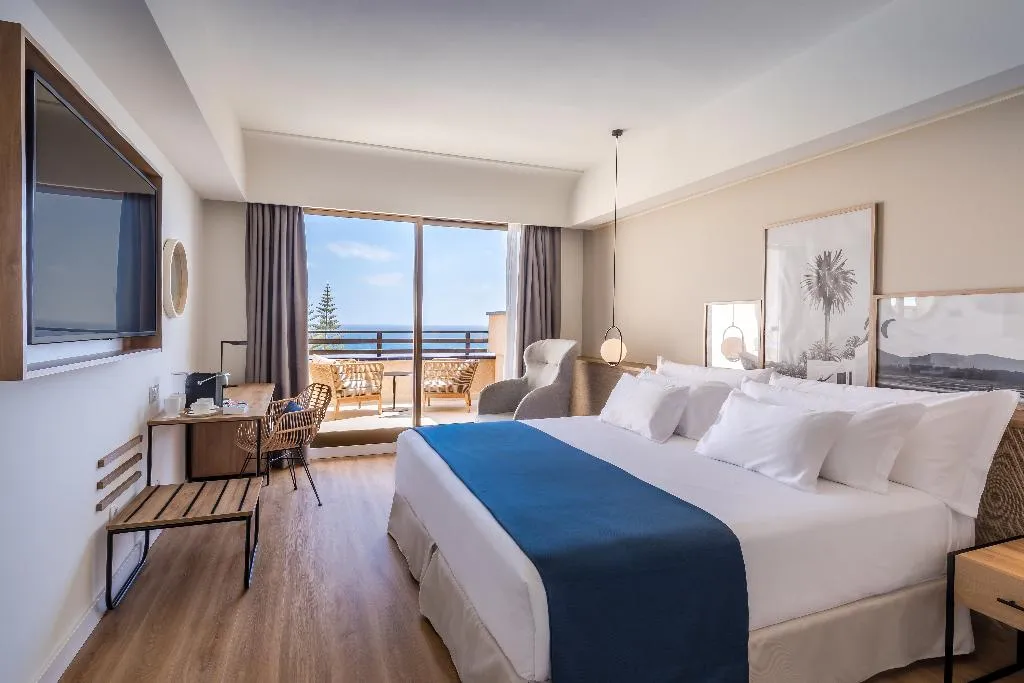 Room DELUXE SEA VIEW Room, Barcelo Lanzarote Royal Level, Lanzarote