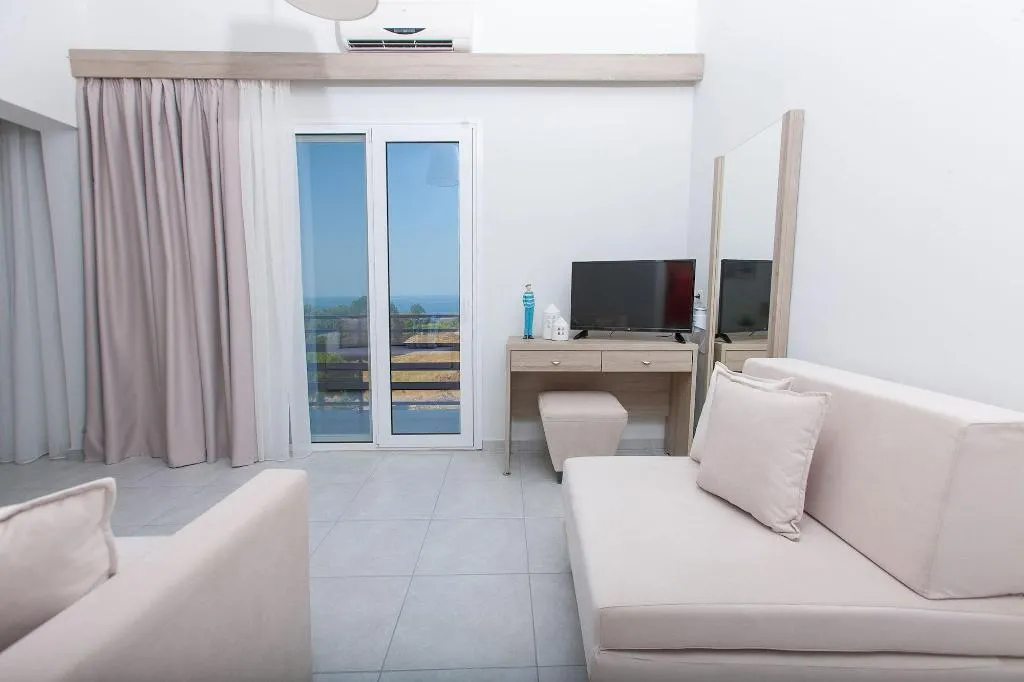 Room, 12 Olympian Gods, Thessaloniki