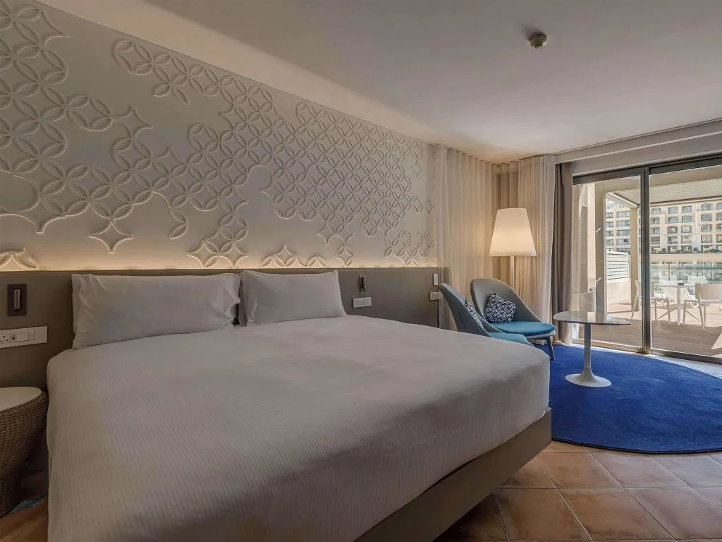 Room, Hilton Malta, Malta