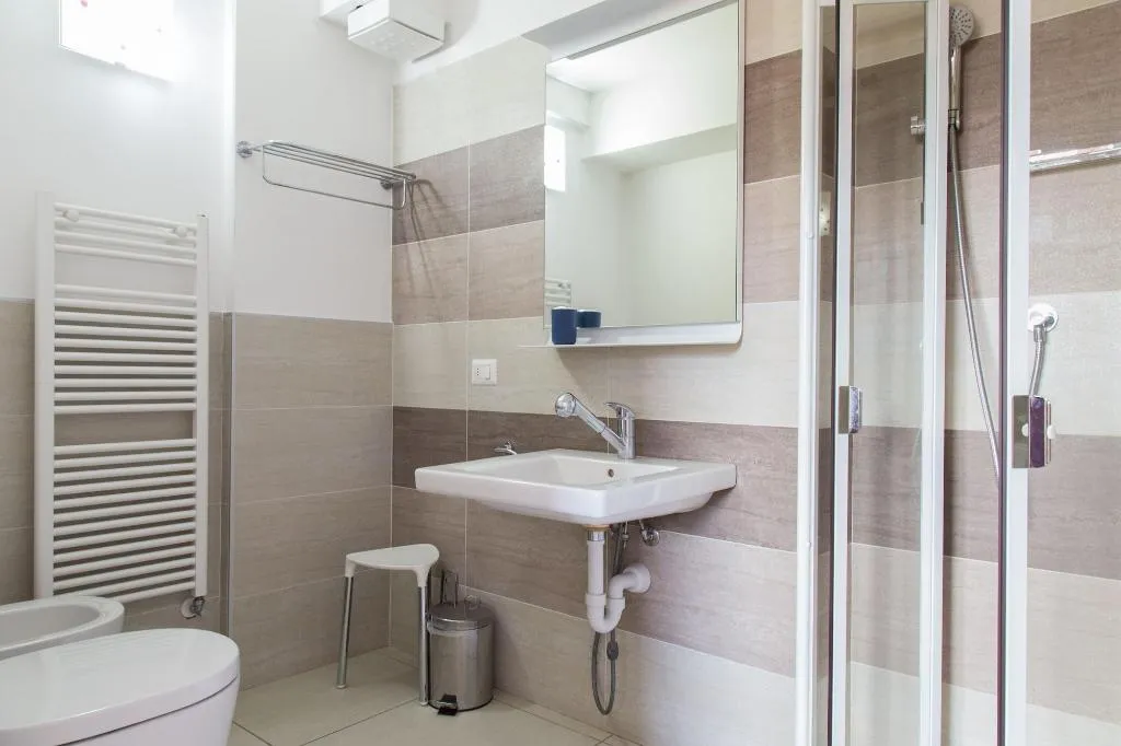 Room, Centrale B B, Florence