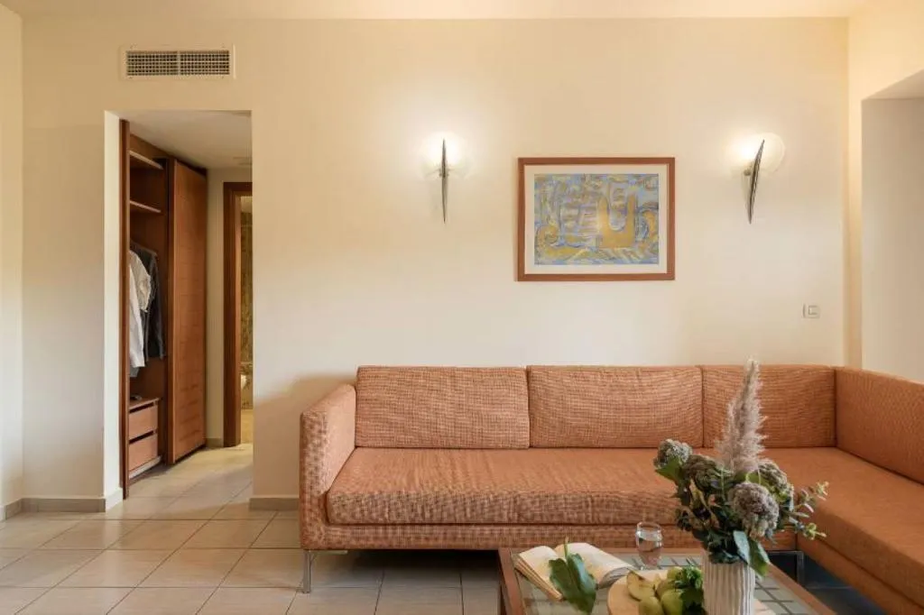 JUNIOR SUITE LAND VIEW Room, Cretan Dream Resort & Spa, Crete
