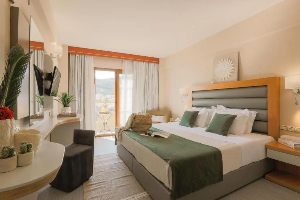 Double or Twin SUPERIOR Room, La Piscine Art Hotel, Skiathos