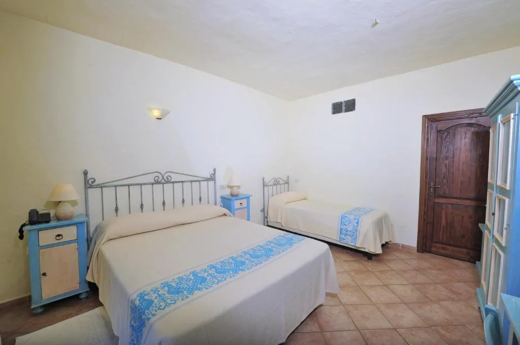 TRIPLE STANDARD Room, Hotel L'Esagono, Olbia