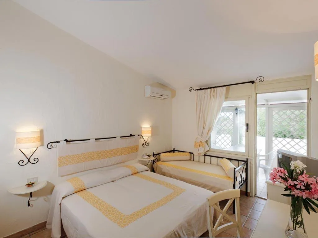 TRIPLE STANDARD Room, Acqua di Mare Hotel e Resort, Alghero