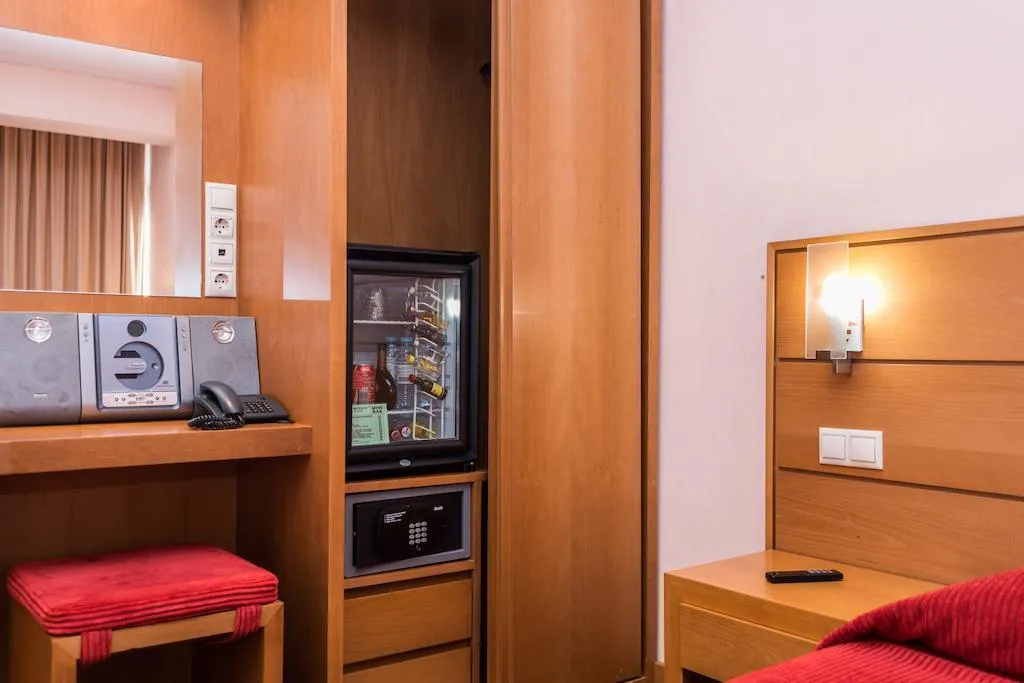 TWIN STANDARD Room, Botanico Hotel, Lisbon