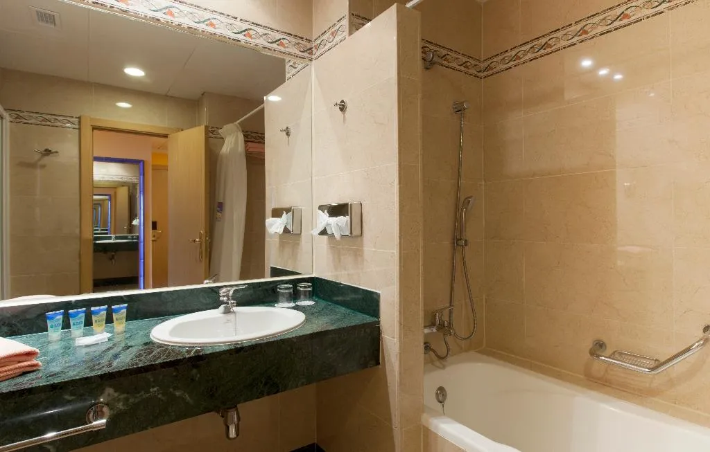 Double or Twin STANDARD Room, Playacartaya, Costa De La Luz