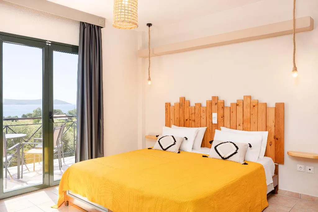 FAMILY ROOM SUPERIOR SEA VIEW Room, Nisea Hotel Samos, Samos