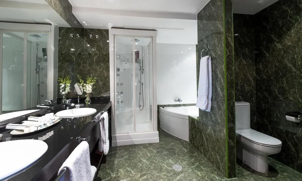JUNIOR SUITE WITH DOUBLE BED Room, Gran Hotel Attica21 Las Rozas, Madrid