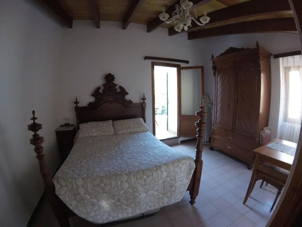 Room, Hostal Casa Margarita, Majorca