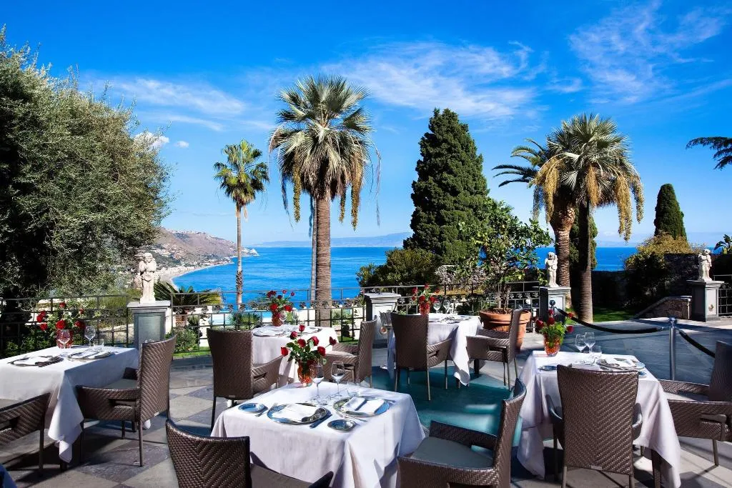 Restaurant, The Ashbee, Taormina