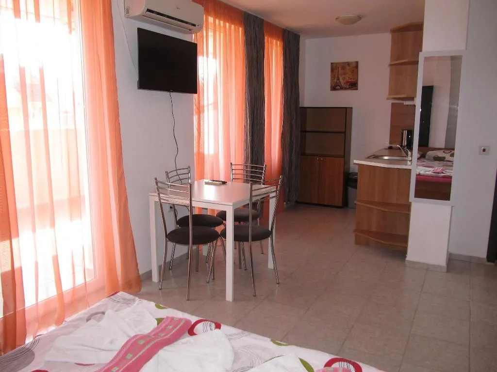 Room, Aparthotel Cote Da Zure, Bourgas