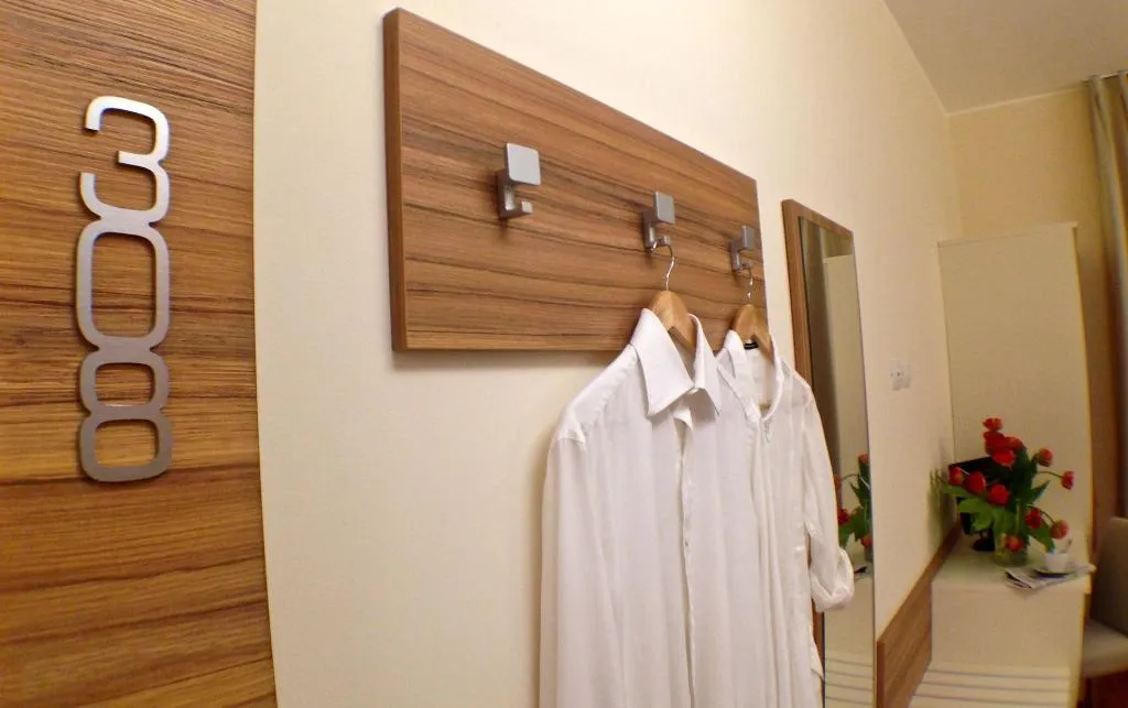 Room, Hotel Forum, Milan