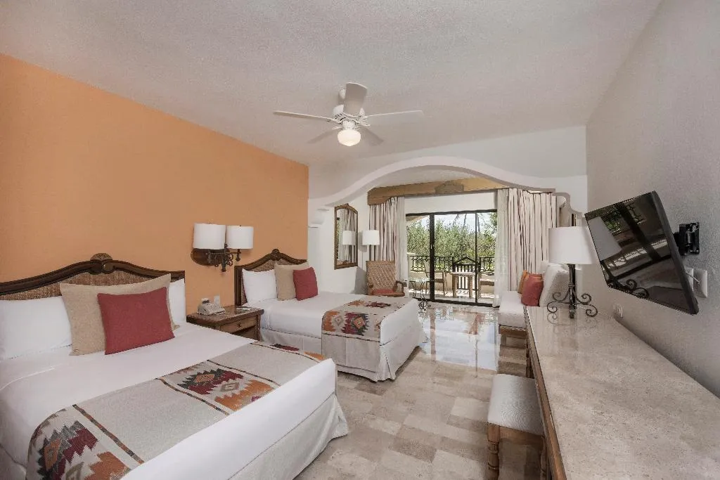 JUNIOR SUITE STANDARD Room, Iberostar Waves Paraiso Beach All Inclusive, Cancun Area