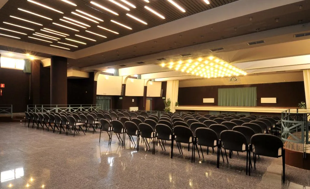Conferences, Pietra Di Luna, Naples
