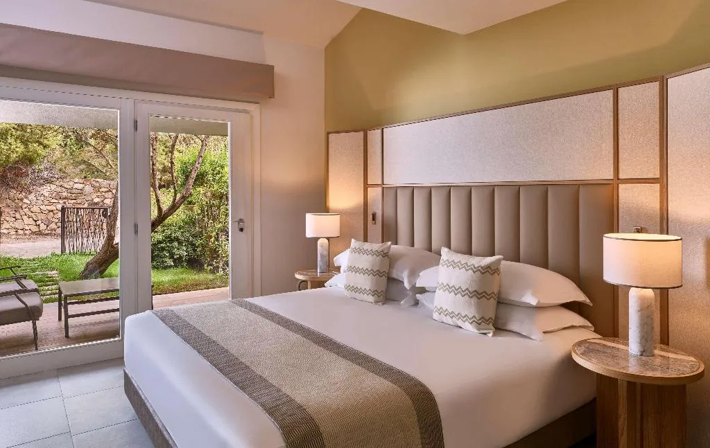 SUITE TWO BEDROOMS Room, Conrad Chia Laguna Sardinia, Cagliari