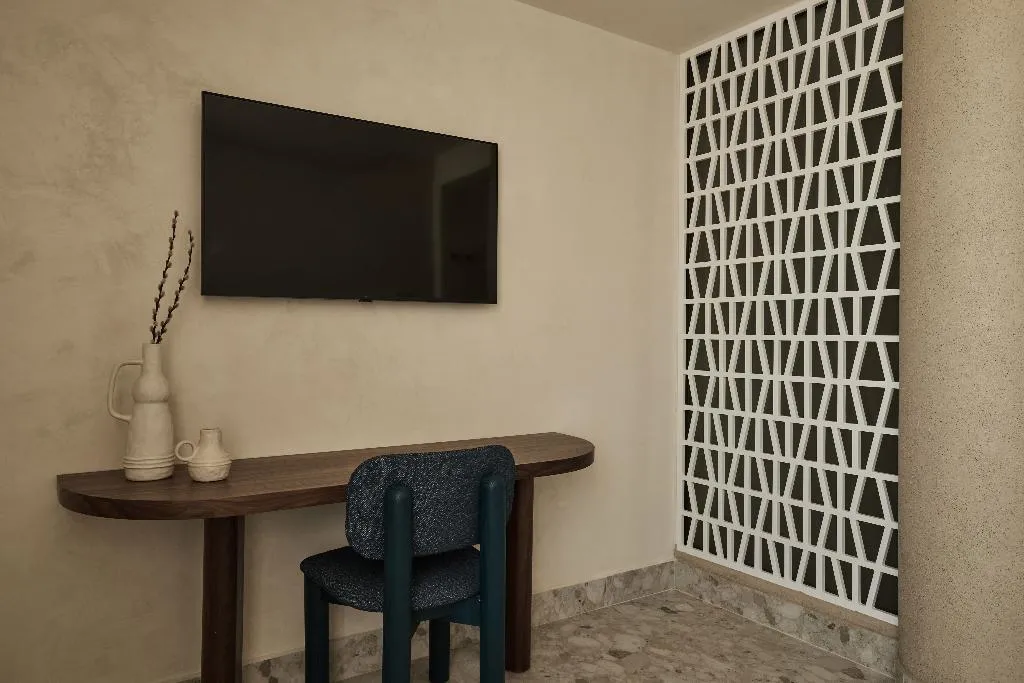 SUITE WITH JACUZZI Room, Uzenie All Suites Boutique Resort, Crete