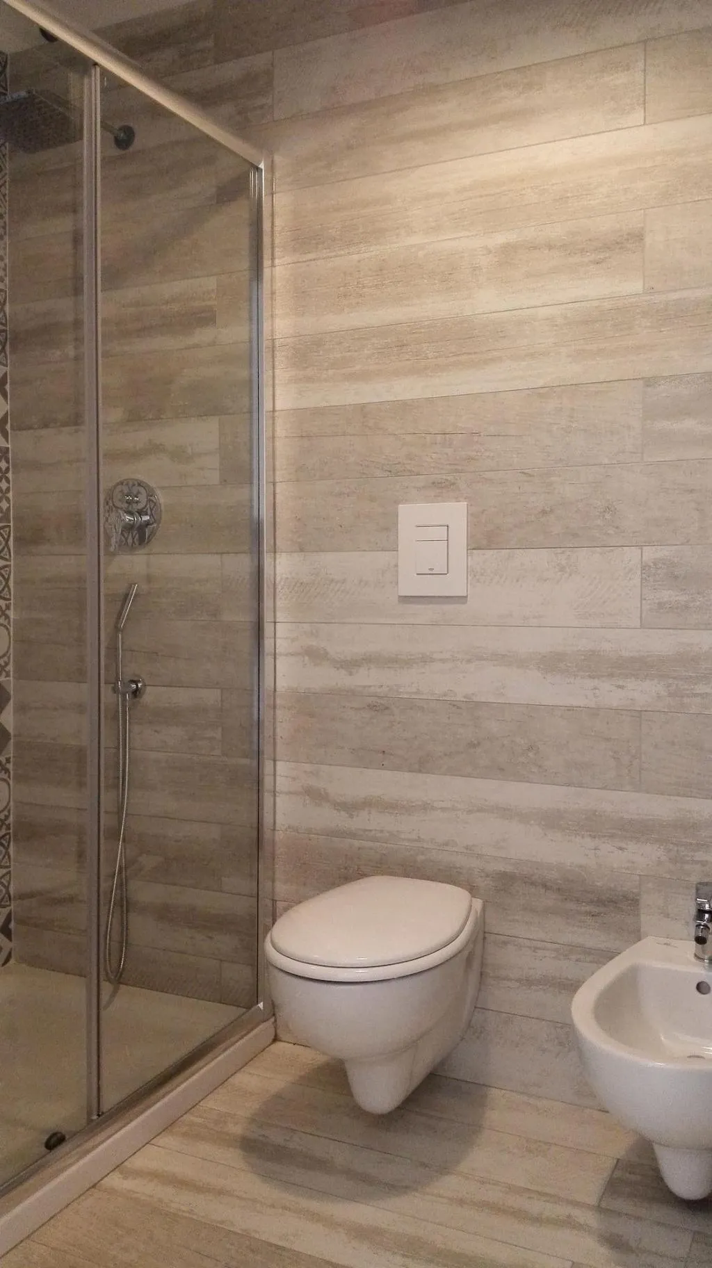 Room, Quartino Napoletano, Naples