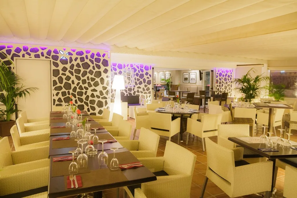 Restaurant, Puerto Azul Marbella, Costa Del Sol