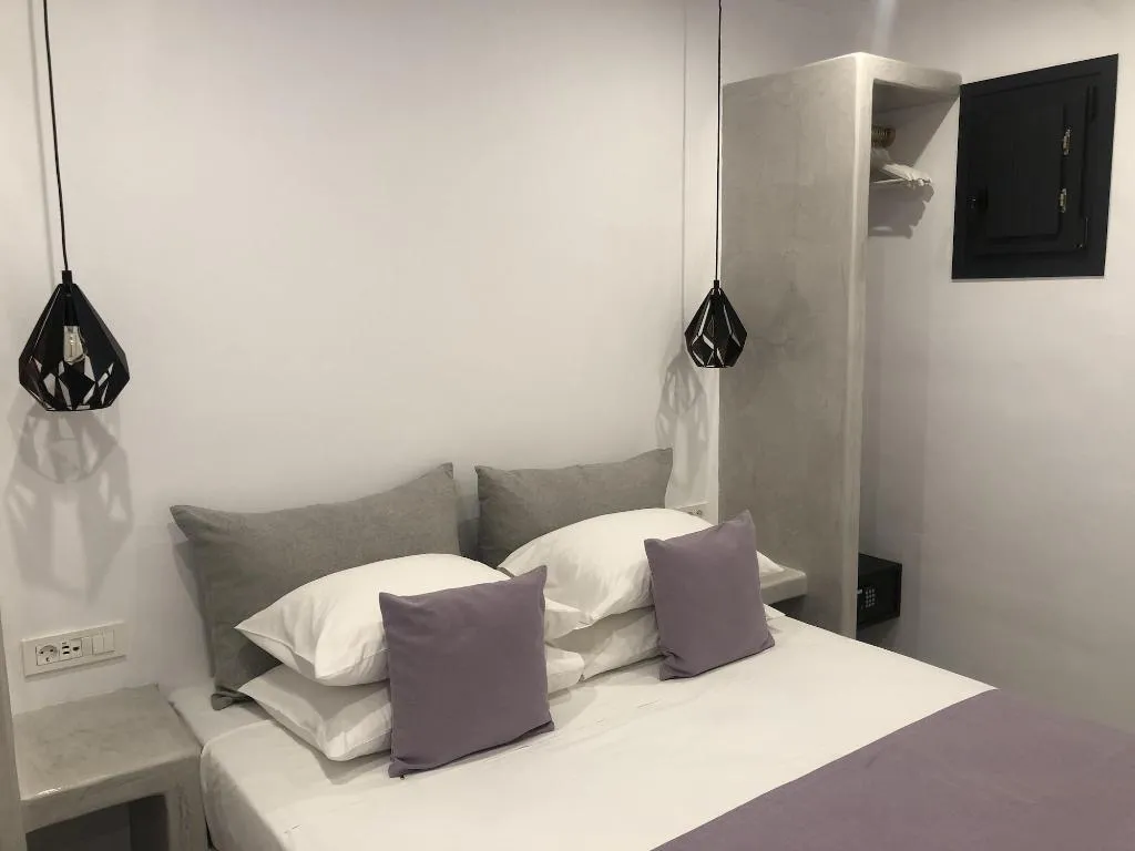Room, Dragonfly Villas, Santorini