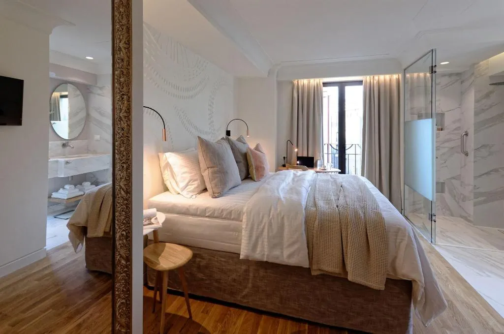 DOUBLE WITH VIEWS Room, Niche Hotel Athens, Athens