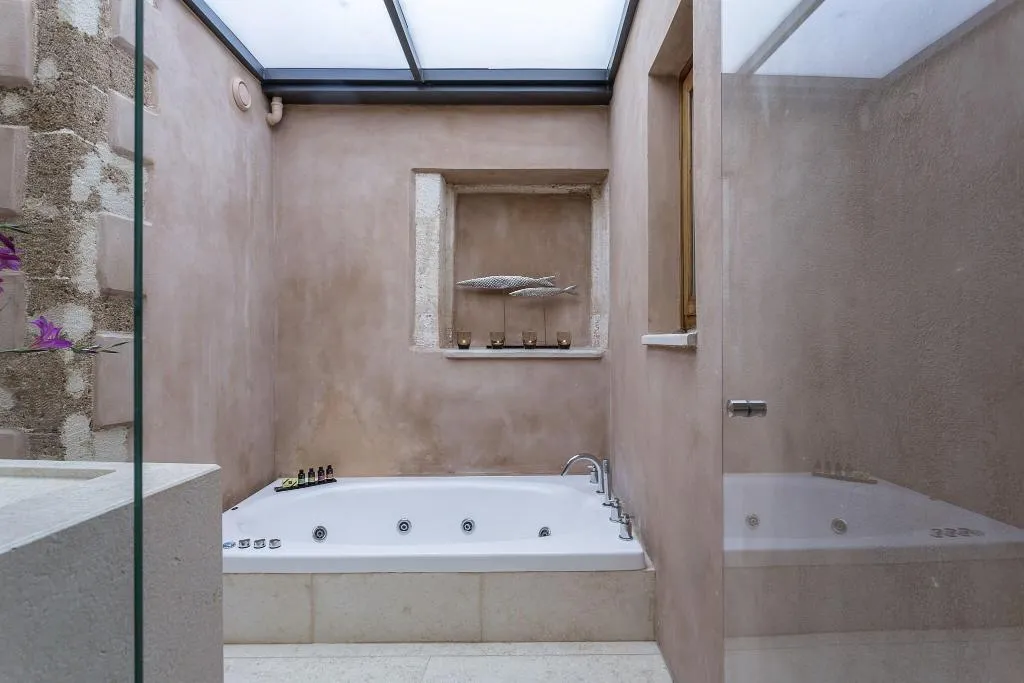 APARTMENT SEA VIEW WITH TERRACE Room, Casa Delfino Hotel & Spa, Crete