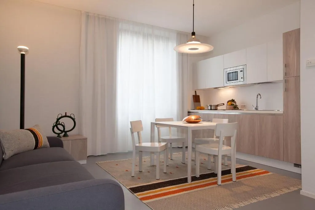 Lobby, Residence Grandi Magazzini, Olbia
