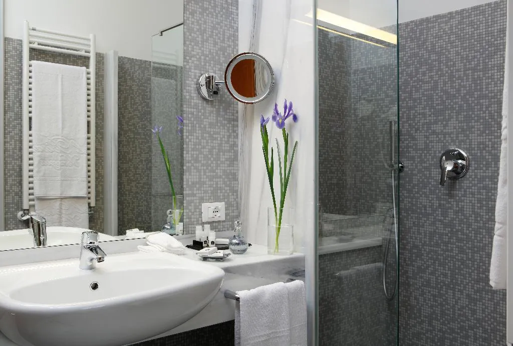 JUNIOR SUITE STANDARD Room, Hotel Bisanzio, Venice