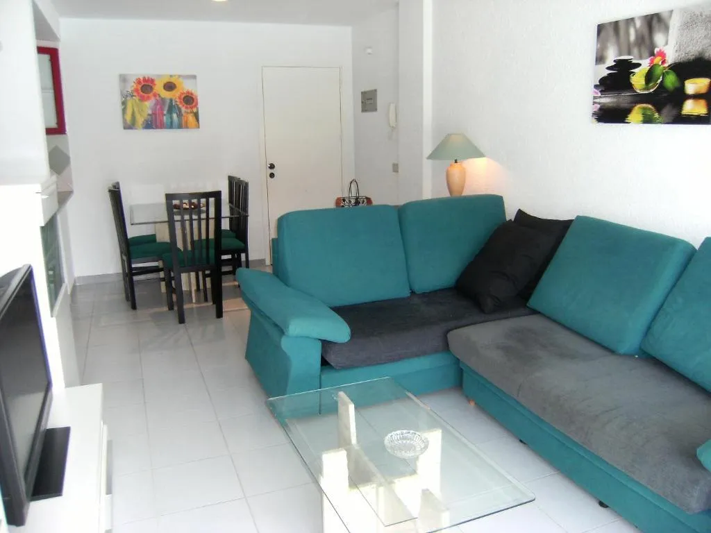 APARTMENT POOL VIEW TWO BEDROOMS Room, Illa Mar d'Or, Costa Brava