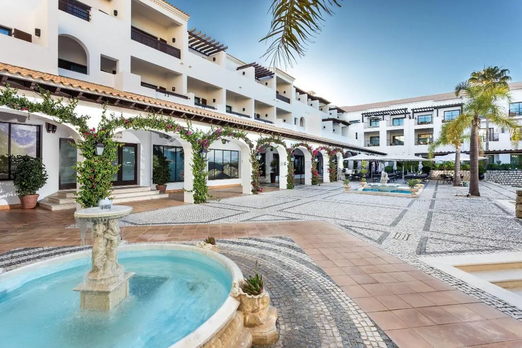 General view, Pine Cliffs Gardens, Algarve