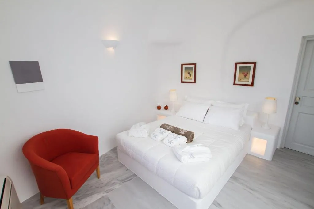 Room, Oia Mare Villas, Santorini