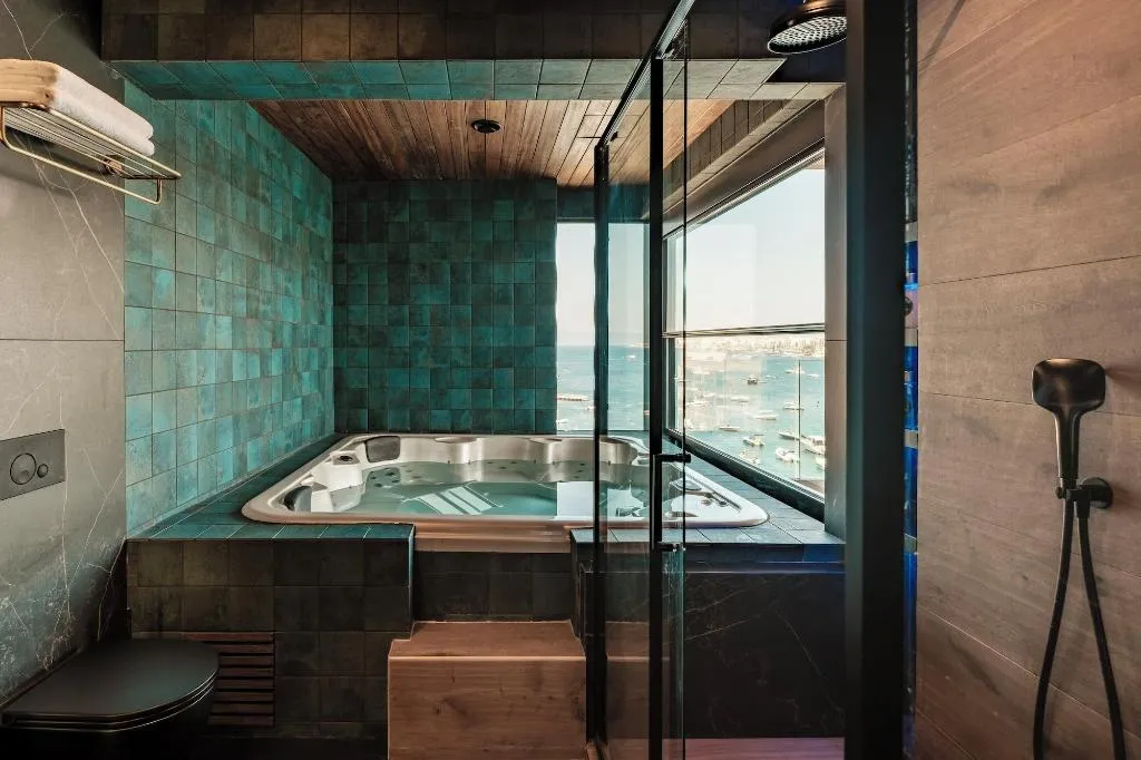 Room, Damare Resort & Spa, Malta