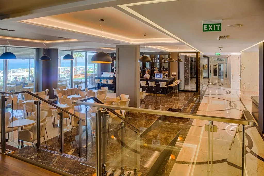 Bar, Premium Beach Hotel, Kavaje