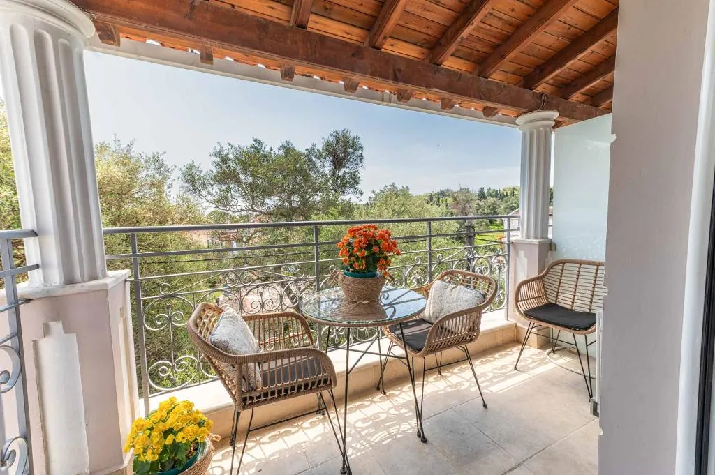 Double or Twin SUPERIOR KING BED Room, Korina Apart Hotel, Corfu