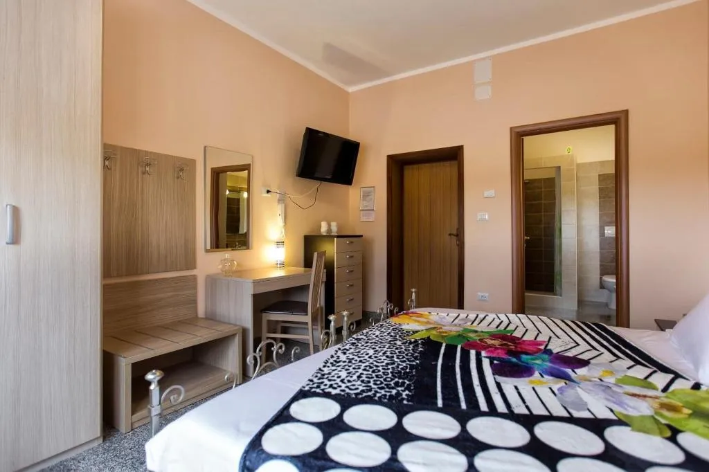 Room, Il Sole, Cagliari