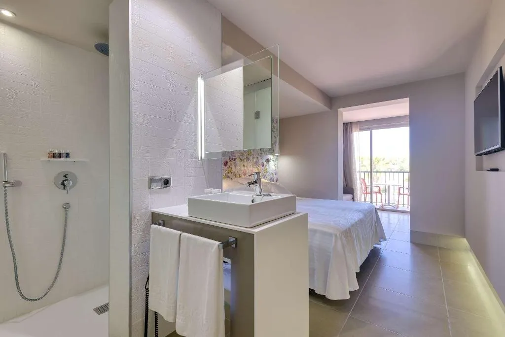 FAMILY ROOM SUPERIOR POOL VIEW Room, Occidental Ibiza - All Inclusive, Ibiza