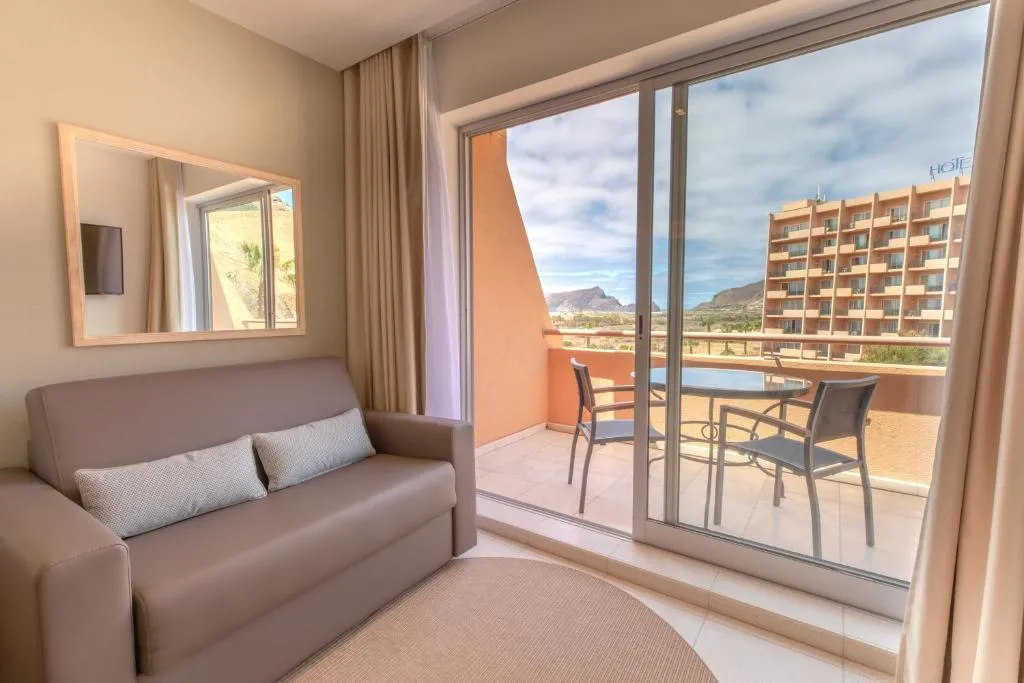 APARTMENT PARTIAL OCEAN VIEW TWO BEDROOMS Room, Vila Baleira Porto Santo, Porto Santo