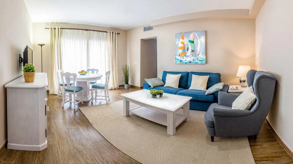SUITE CAPACITY 4 Room, Vitalclass Sports & Wellness Resort Lanzarote, Lanzarote