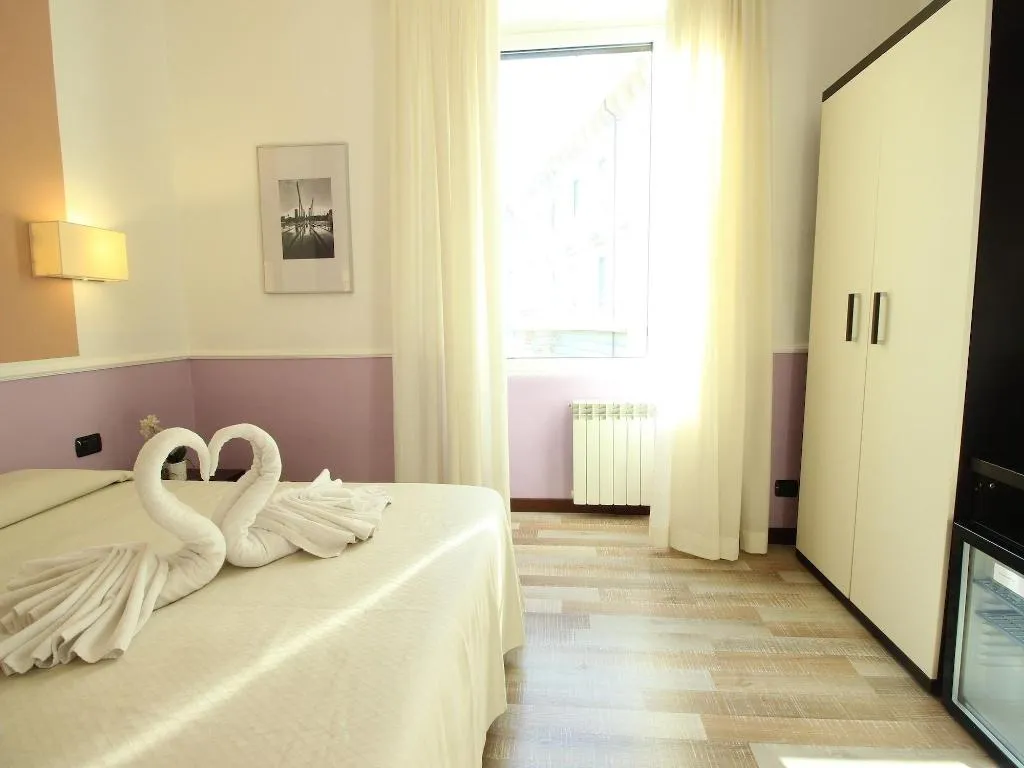 Room, Few Steps From Colosseum, Naples