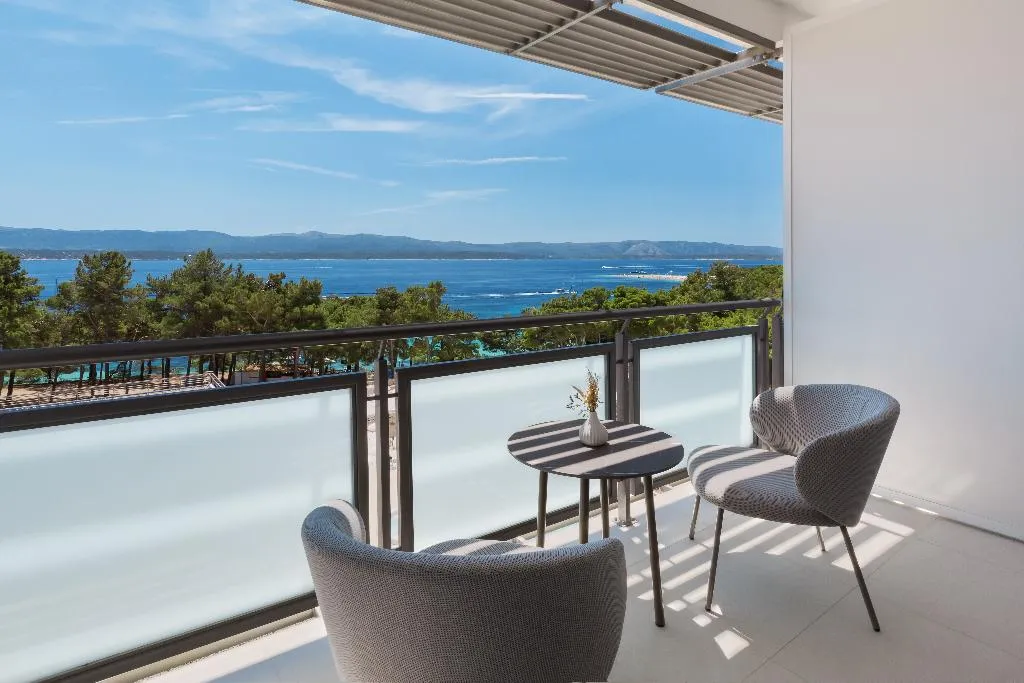 DOUBLE PREMIUM SEA VIEW Room, Bluesun Hotel Elaphusa, Split
