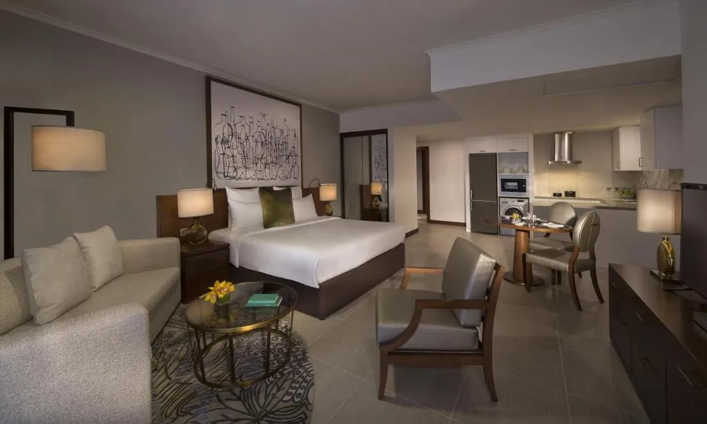 STUDIO STANDARD Room, Pullman Dubai Creek City Centre Residences, Dubai