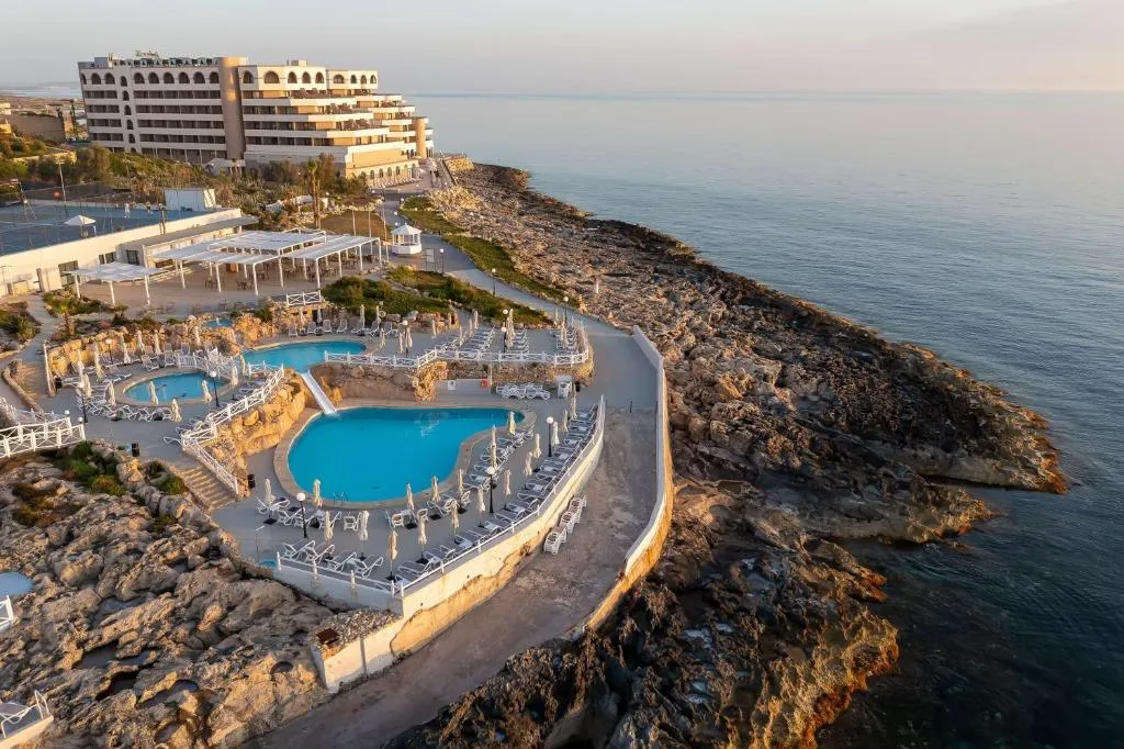 Pool, Radisson Blu Resort, Malta St. Julians, Malta