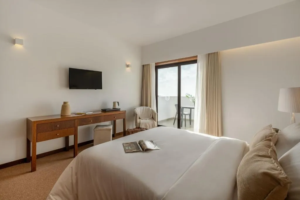 DOUBLE SUPERIOR WITH BALCONY Room, São Félix Hotel Hillside and Nature, Porto