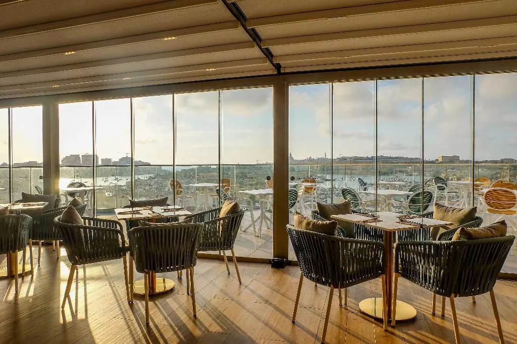 Restaurant, Grands Suites Hotel Residences & Spa, Malta