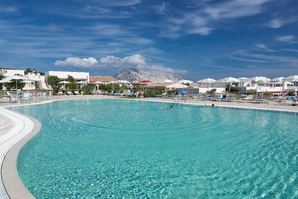Pool, Grande Baia Resort & Spa, Olbia