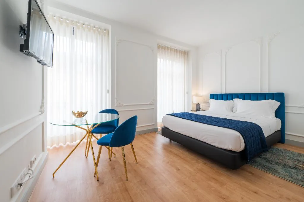 APARTMENT CITY VIEW Room, Via Augusta 129, Lisbon